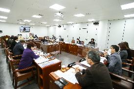 제101회 창원시의회(임시회) 경제복지여성위원회 제1차 회의