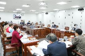 제102회 창원시의회 임시회 경제복지여성위원회 제2차 회의