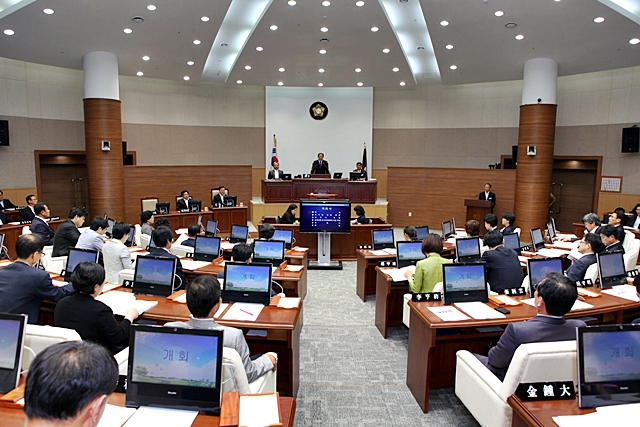 창원시의회 2012년도 제1차 정례회 개최1
