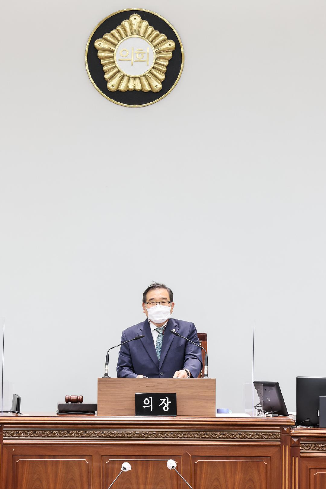 창원특례시의회, 신임 의장에 김종대 의원 선출1