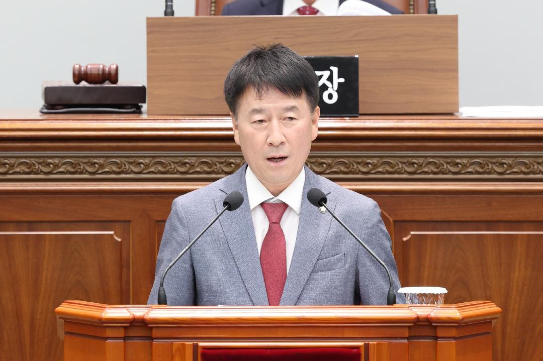 [5분 자유발언] 홍용채 의원, 마산정신 담은 ‘대종’ 건립 촉구1