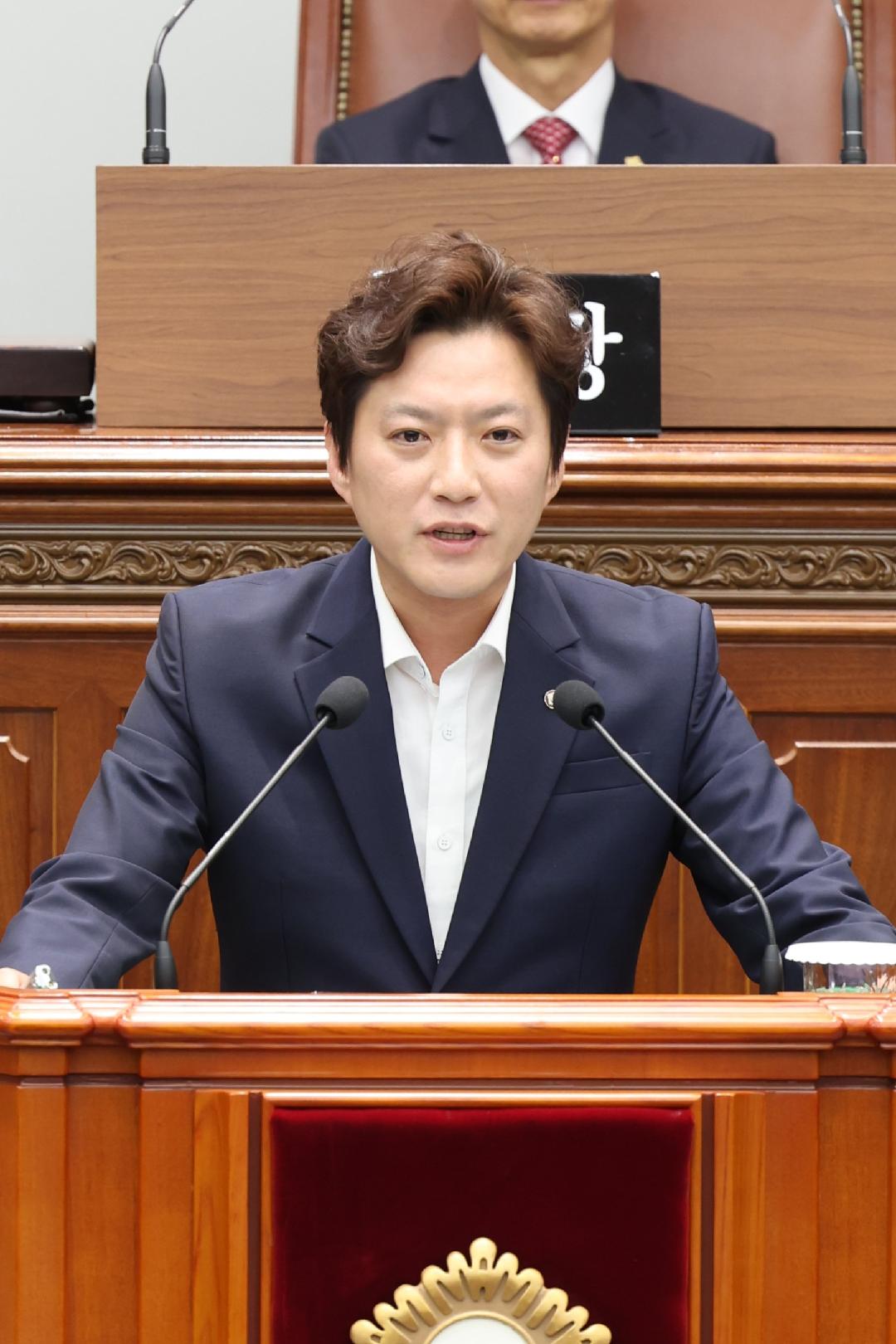 [5분 자유발언] 김영록 의원, 상권활성화 위한 특화거리 요건 완화 제안1