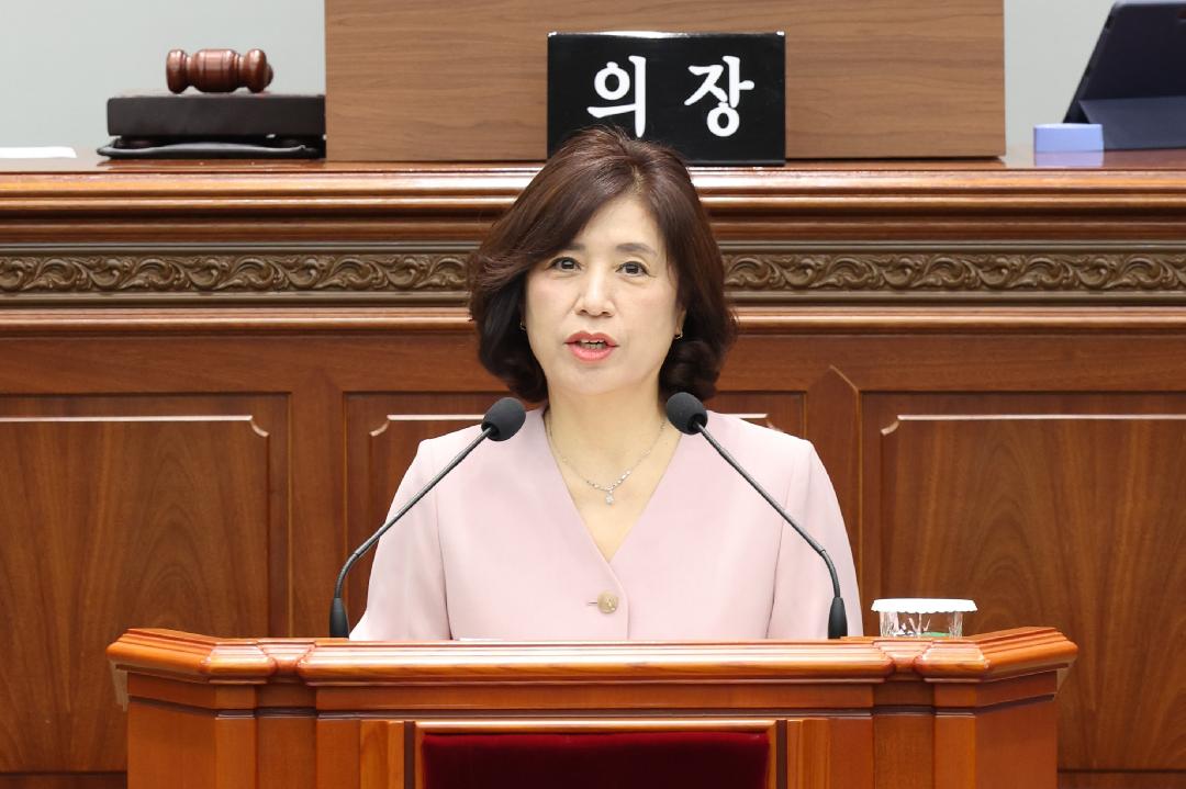 [결의안] “사문화·불합리 조례 정비해 시민 불편·혼란 해소”1