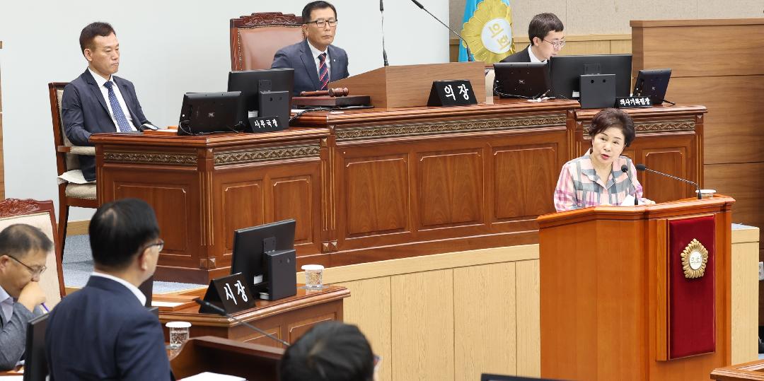 [시정질문] 박선애 의원 “롯데백 마산점, 교육시설로 전환·활용을”2