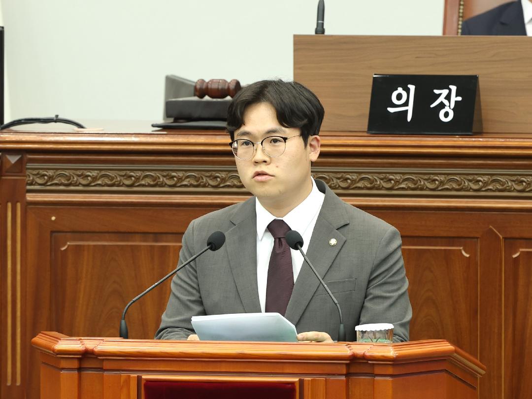 [건의안]창원시의회, 생활형숙박시설 용도변경 제도 개선 촉구1
