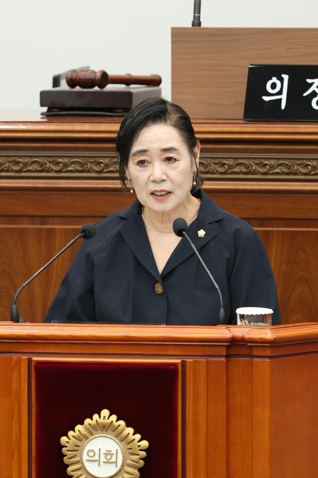 [5분 자유발언]이해련 의원, 백남준 작품 ‘창원의봄’ 보존·복원 강조1