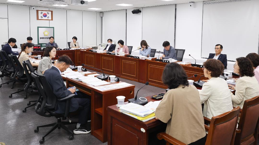 4차례 행정사무감사 마무리...“책임 있는 창원시의회로”3