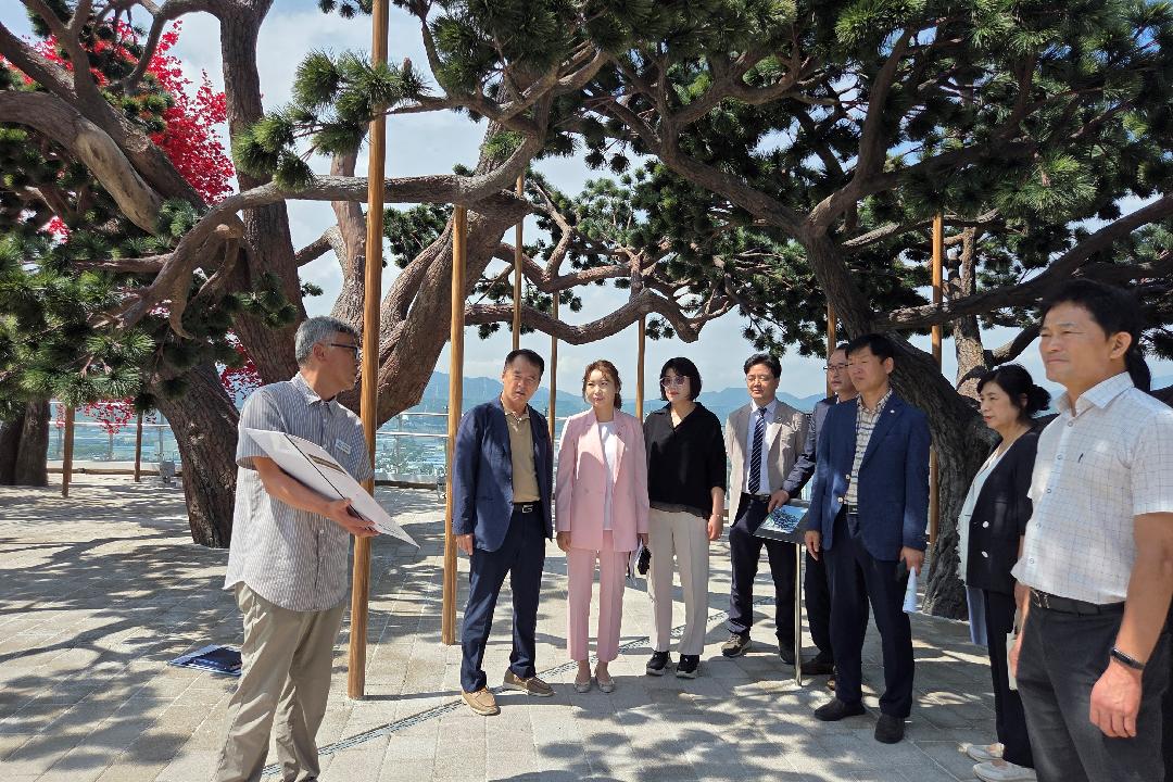 문화환경도시위, 대상공원 빅트리·맘스프리존 현장 점검1