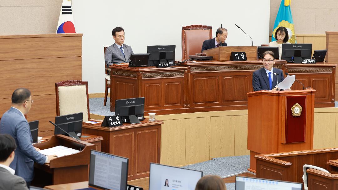 [시정질문]전홍표 의원 “마산해양신도시는 정부의 정책 실패 결과”1