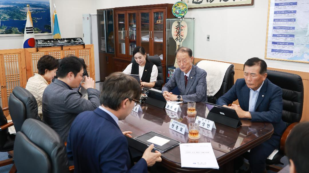 창원특례시의회, 추석·농번기 사회공헌활동 논의1
