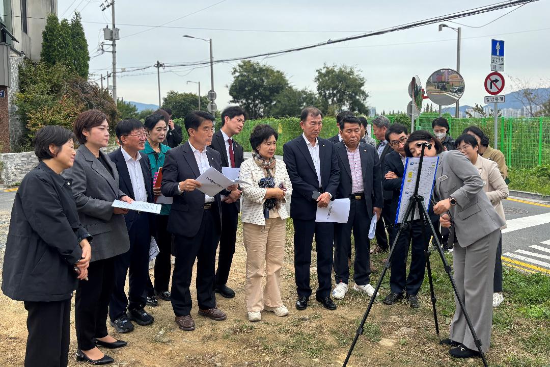 기획행정위, 공영주차장 조성 예정지 등 11곳 현장 점검1