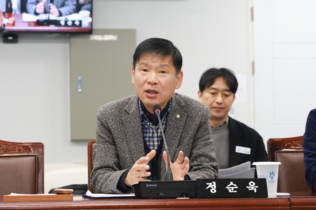 [조례안]정순욱 의원 “창원 벚나무, 토종으로 지켜야”1