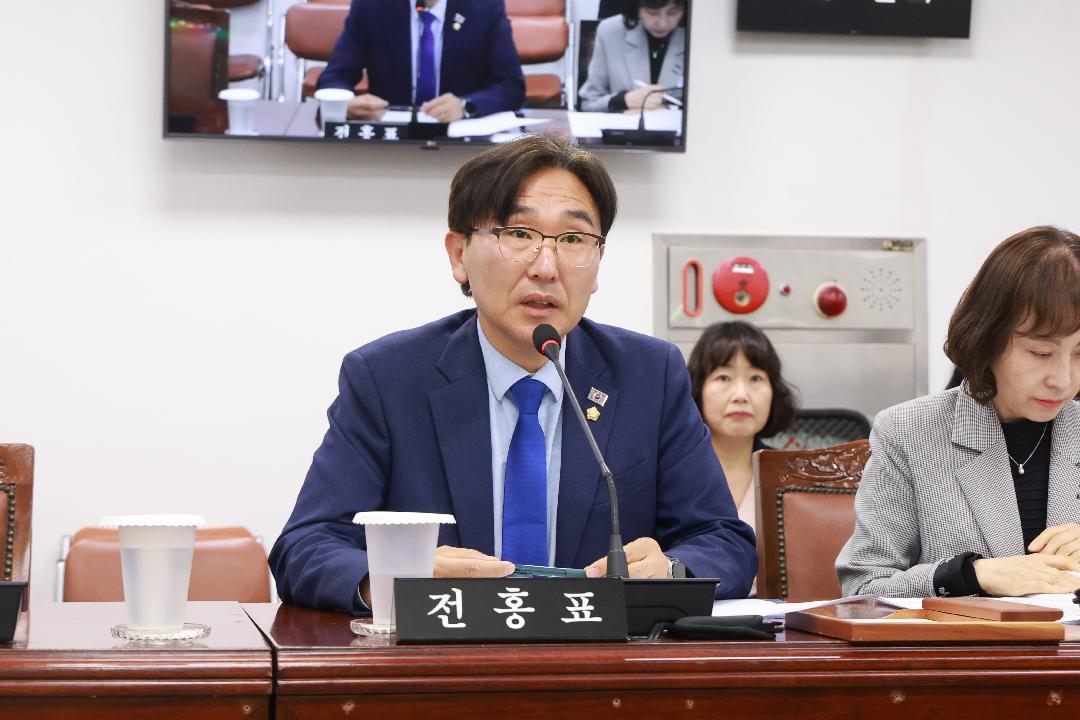 [조례안] 전홍표 의원 “초고령사회 대비 노인교육 지원 기반 필요”1