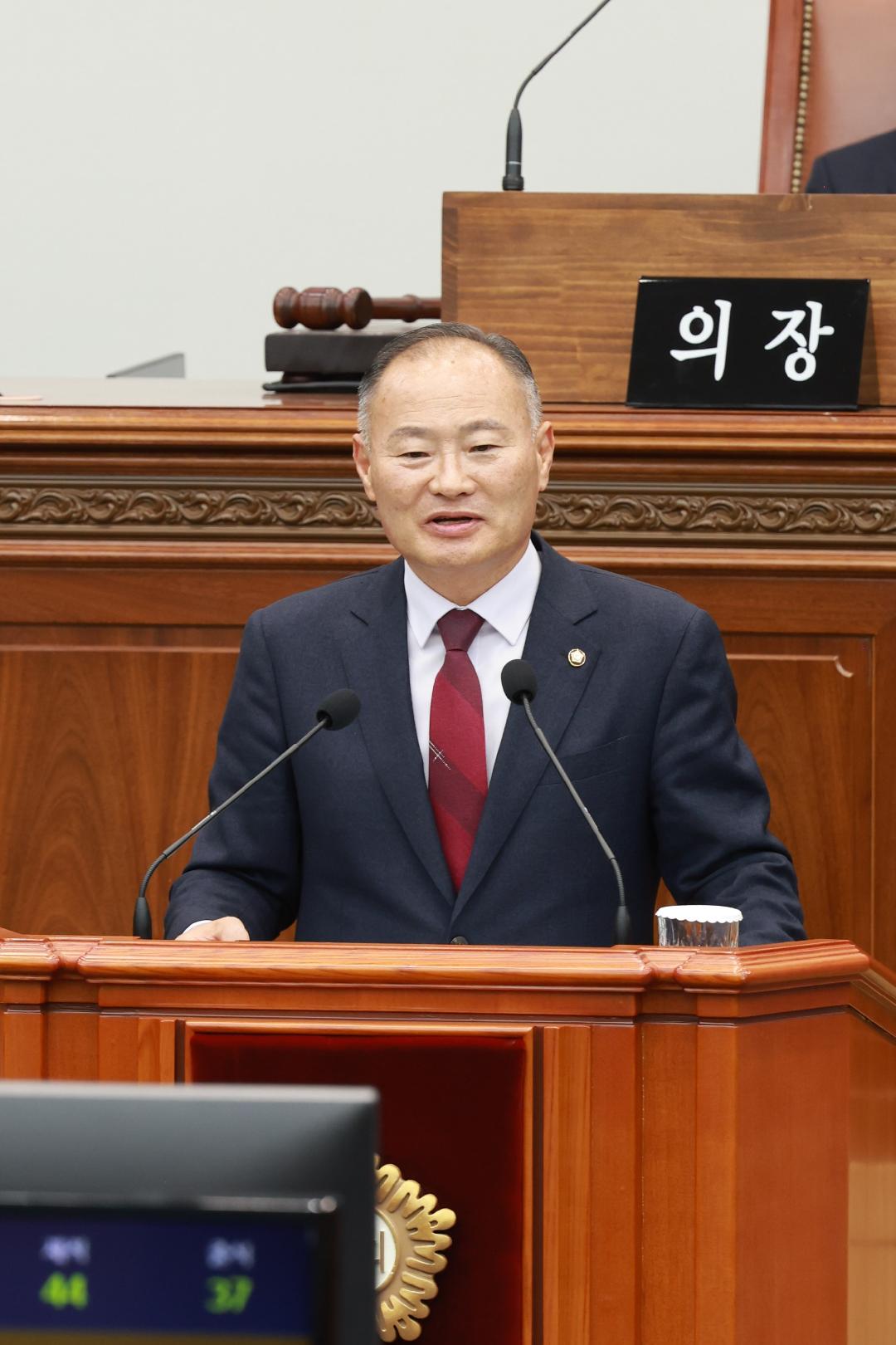 [5분자유발언] 황점복 의원 “회원1동 0개” 체육시설 설치 필요성 강조1