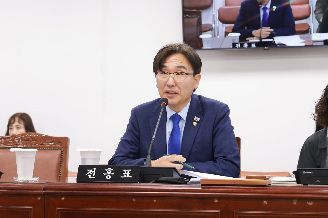 [조례안] 전홍표 의원, 이주 배경 사각지대 아동·청소년 정착 돕는다1