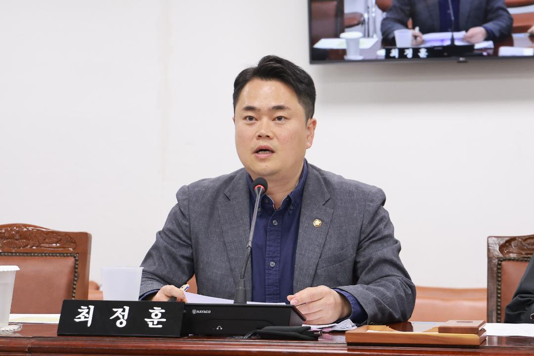 [조례안] 최정훈 의원 “노후 주택 매입해 경로당 만든다”1