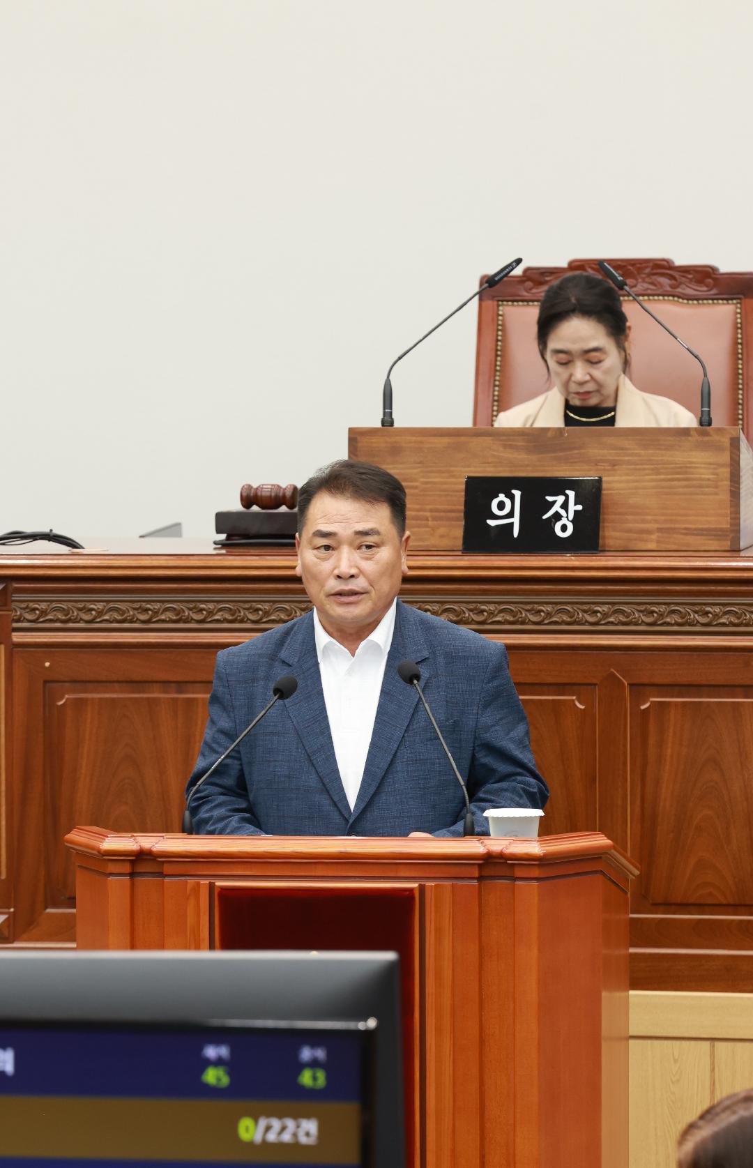 [5분자유발언] 박강우 의원 “안민동 버스 회차장 검토만 반복...이전해야”1