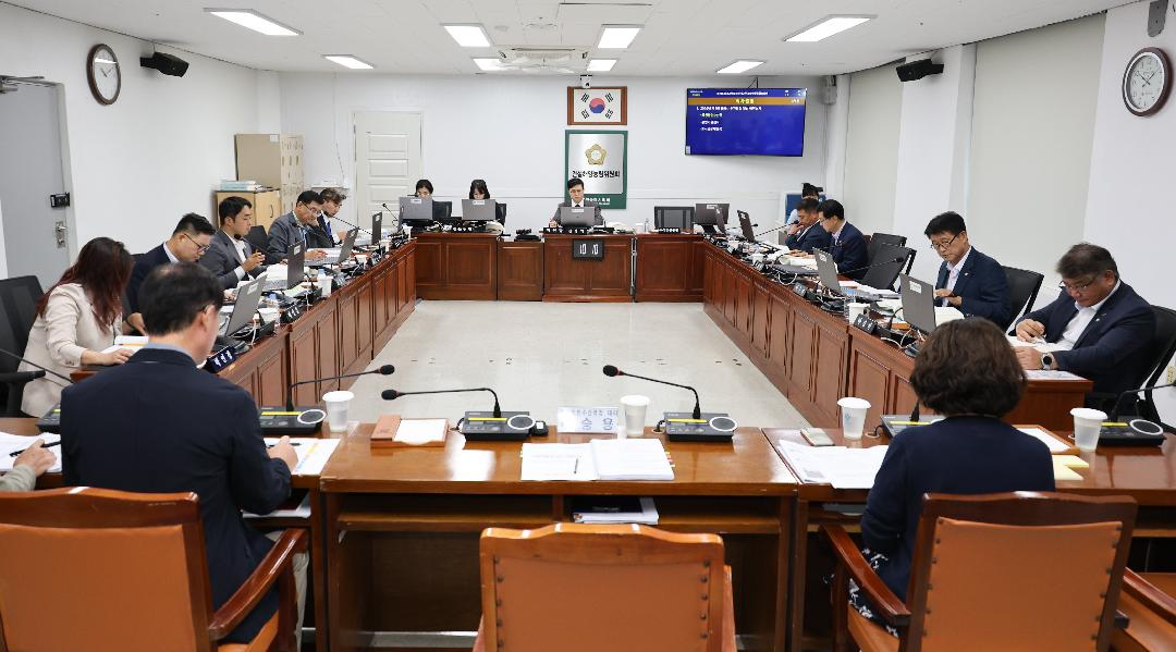 창원시의회 건설해양농림위, 2026년도 행정사무감사 돌입1