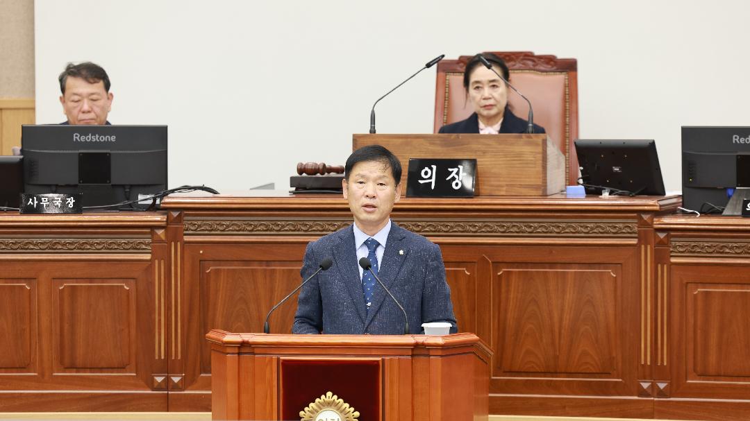 [건의안] 창원시의회, 북극항로 관문 진해에 해양 공공기관 유치 촉구1