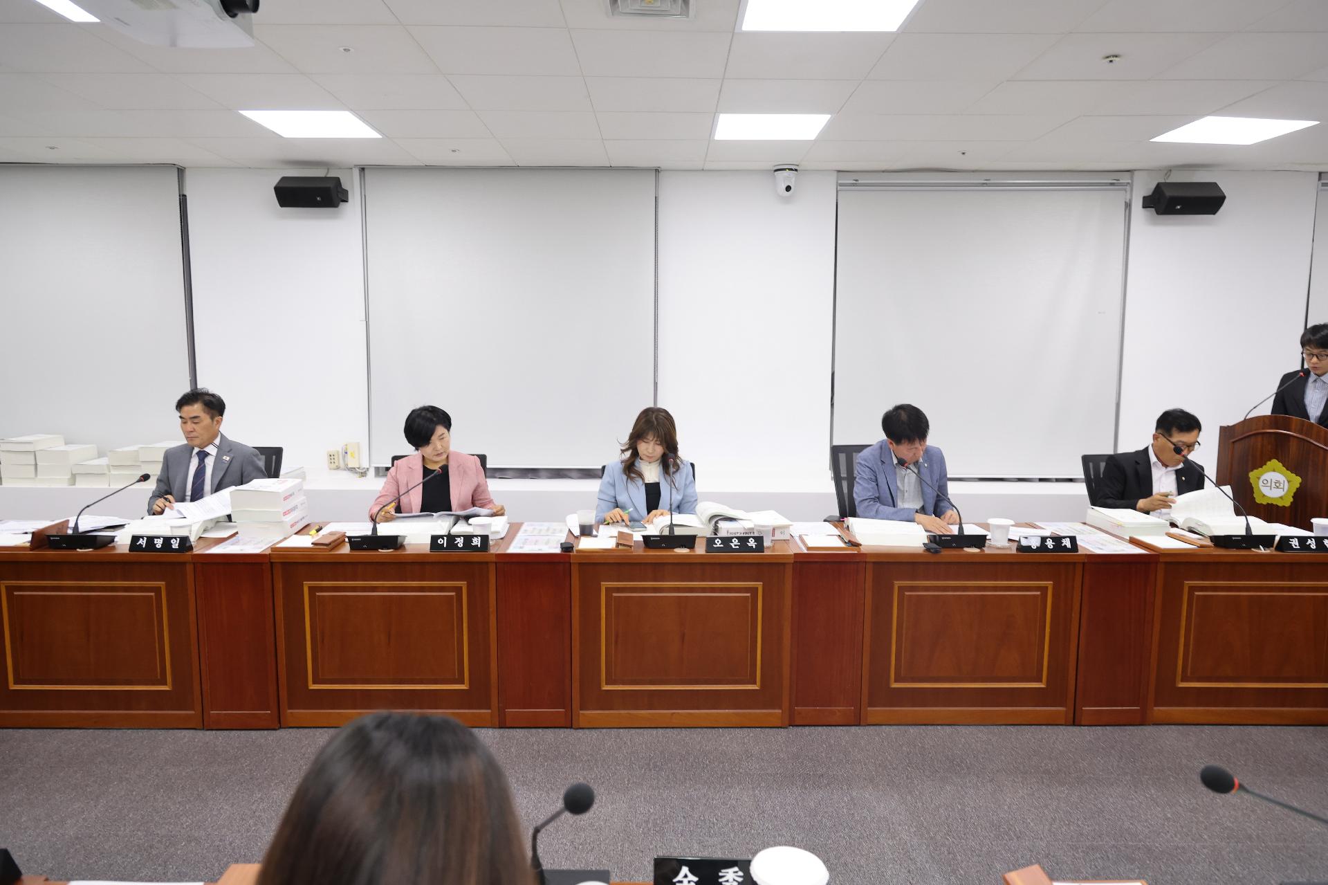 이미지제목