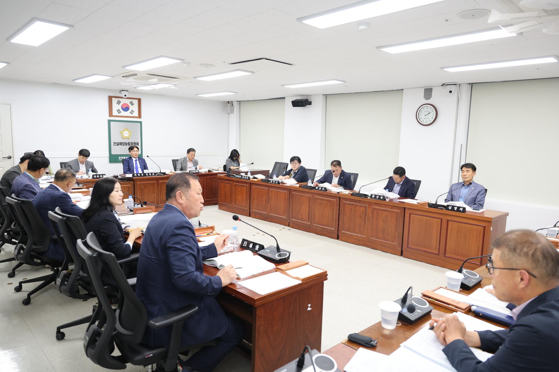 이미지제목 class=