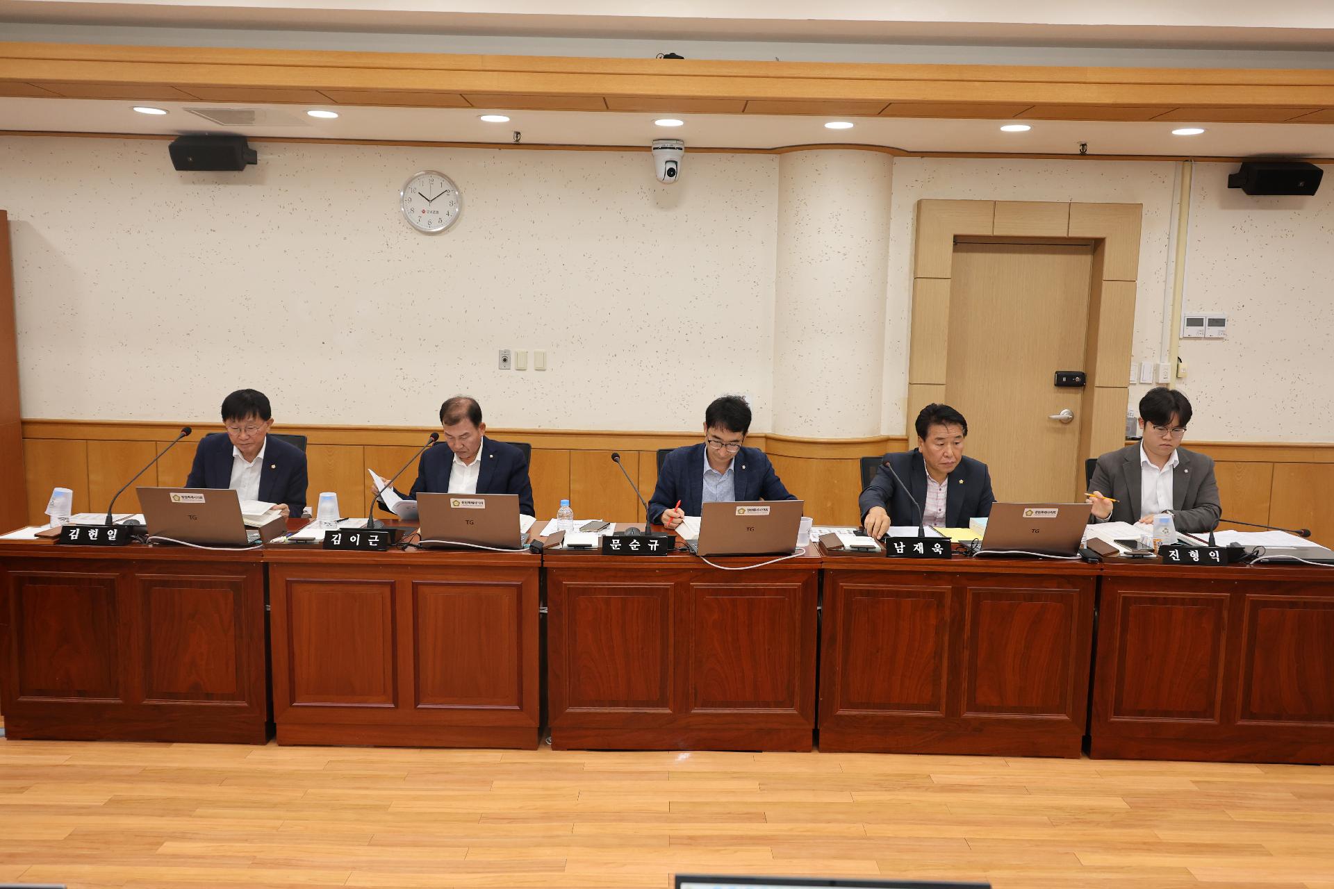 이미지제목 class=