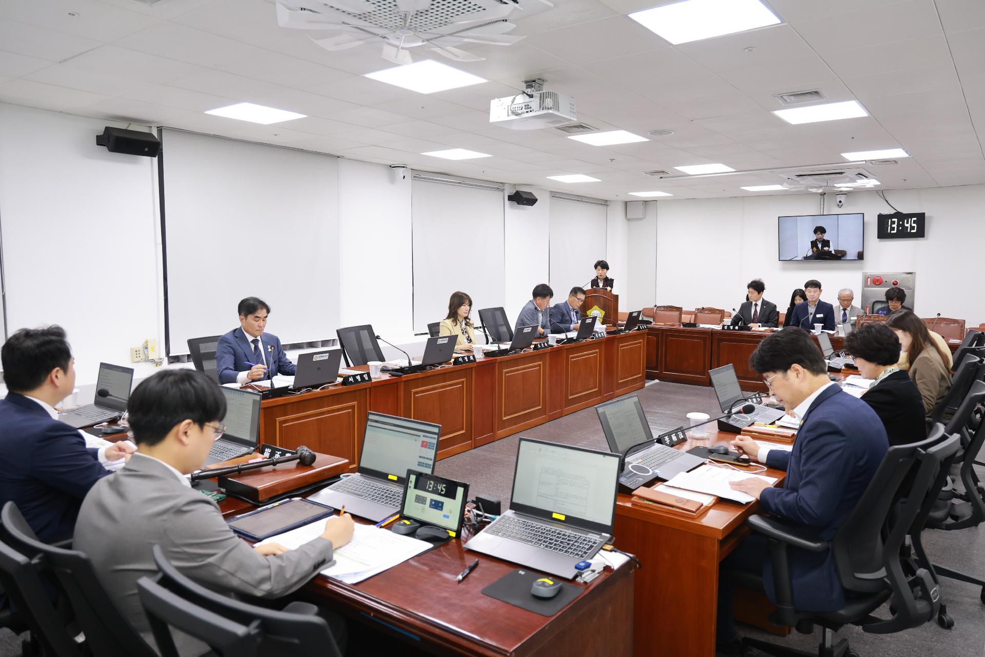 이미지제목 class=