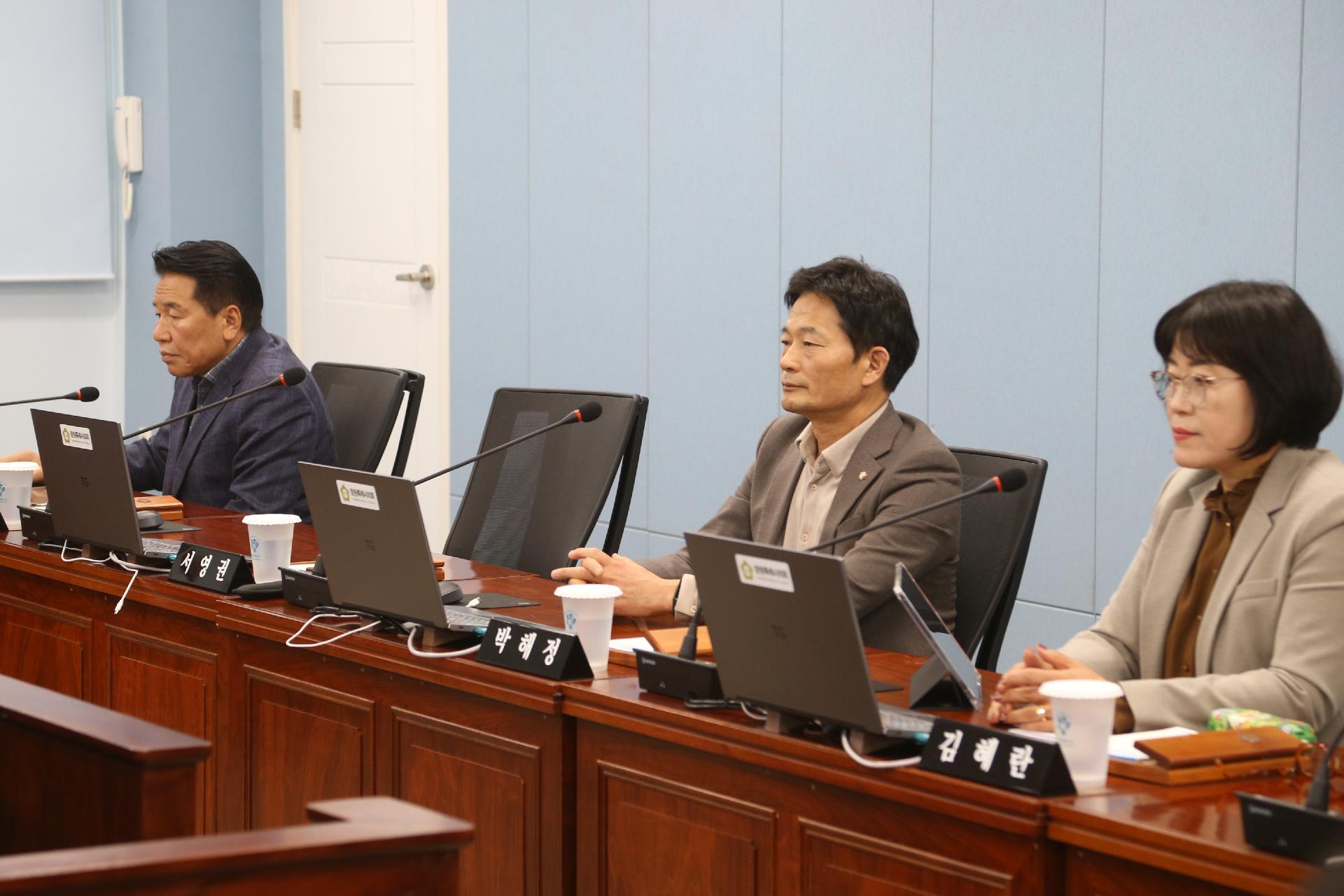 이미지제목 class=