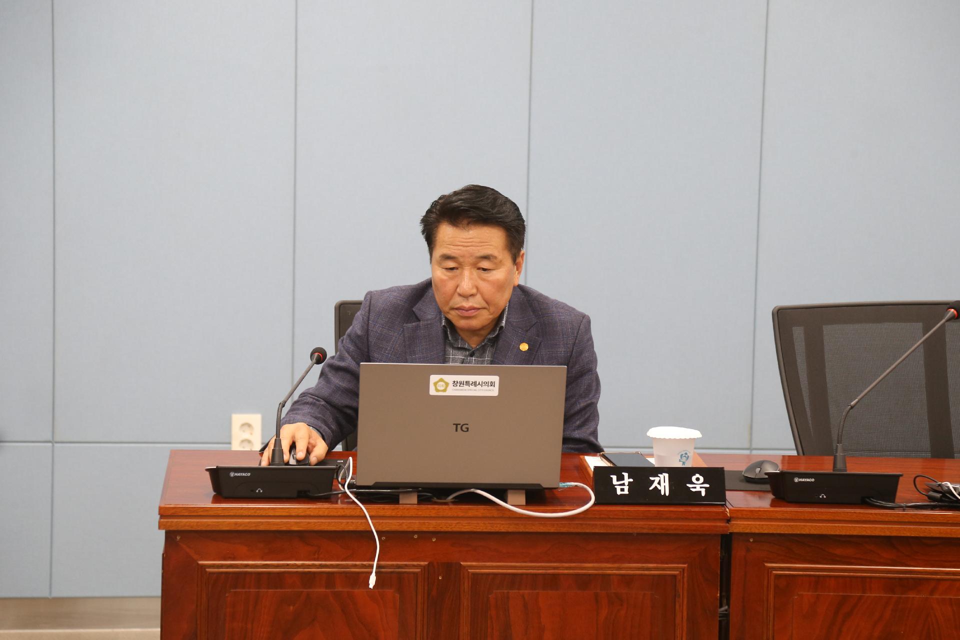 이미지제목 class=