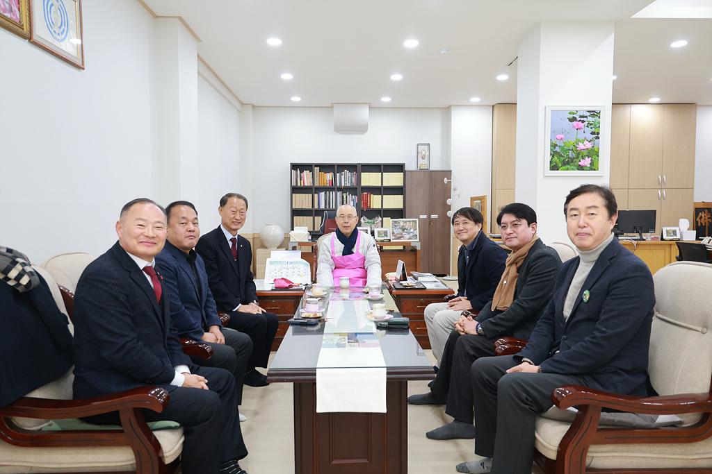 이미지제목 class=