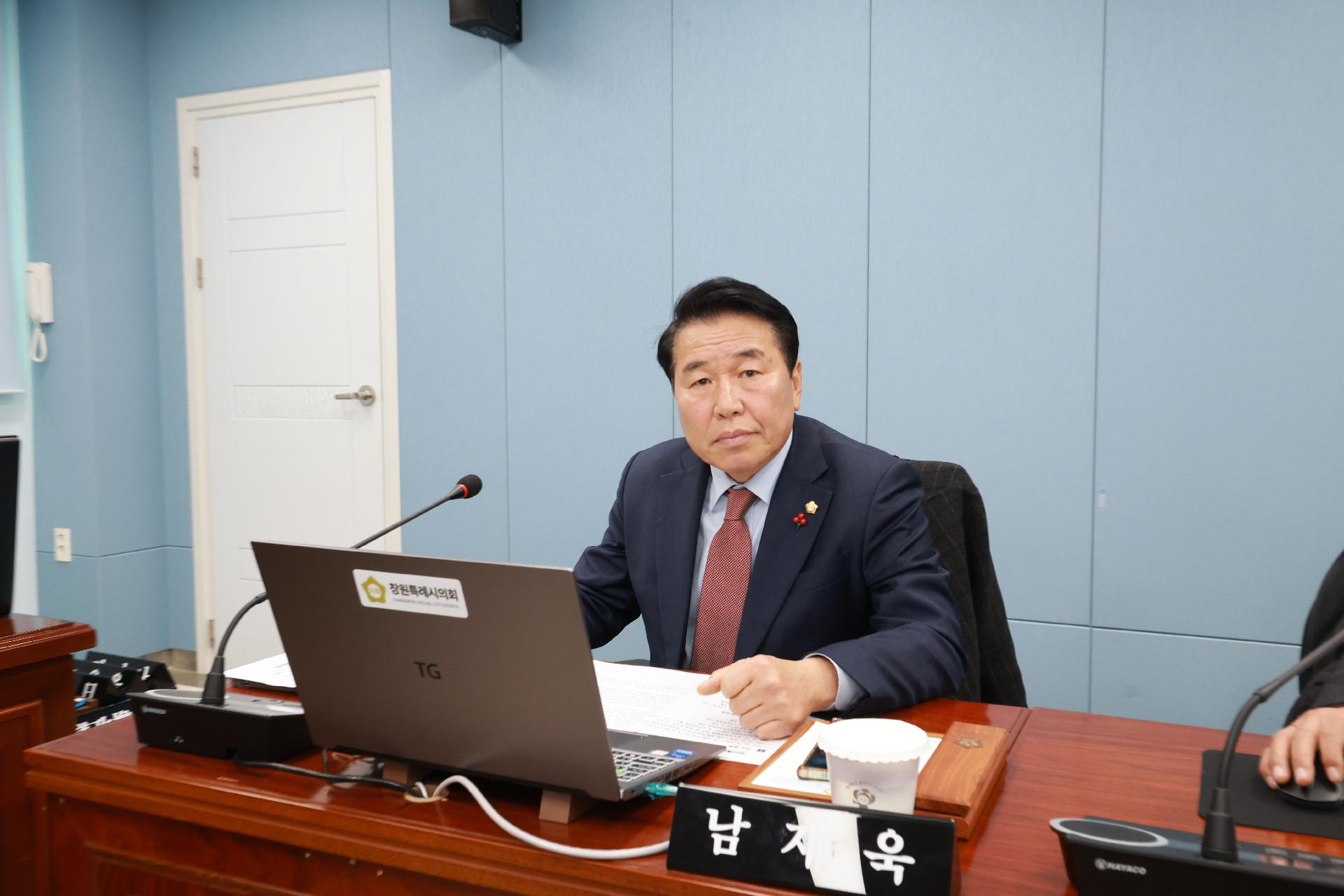 이미지제목 class=