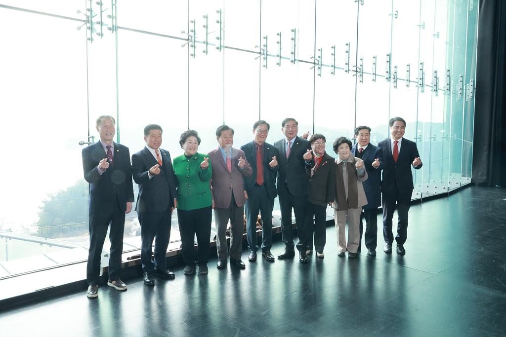 이미지제목 class=