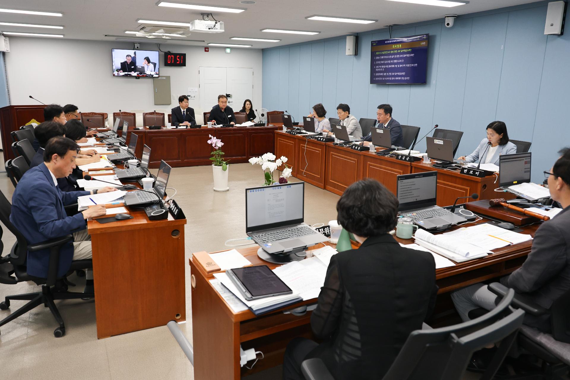 이미지제목