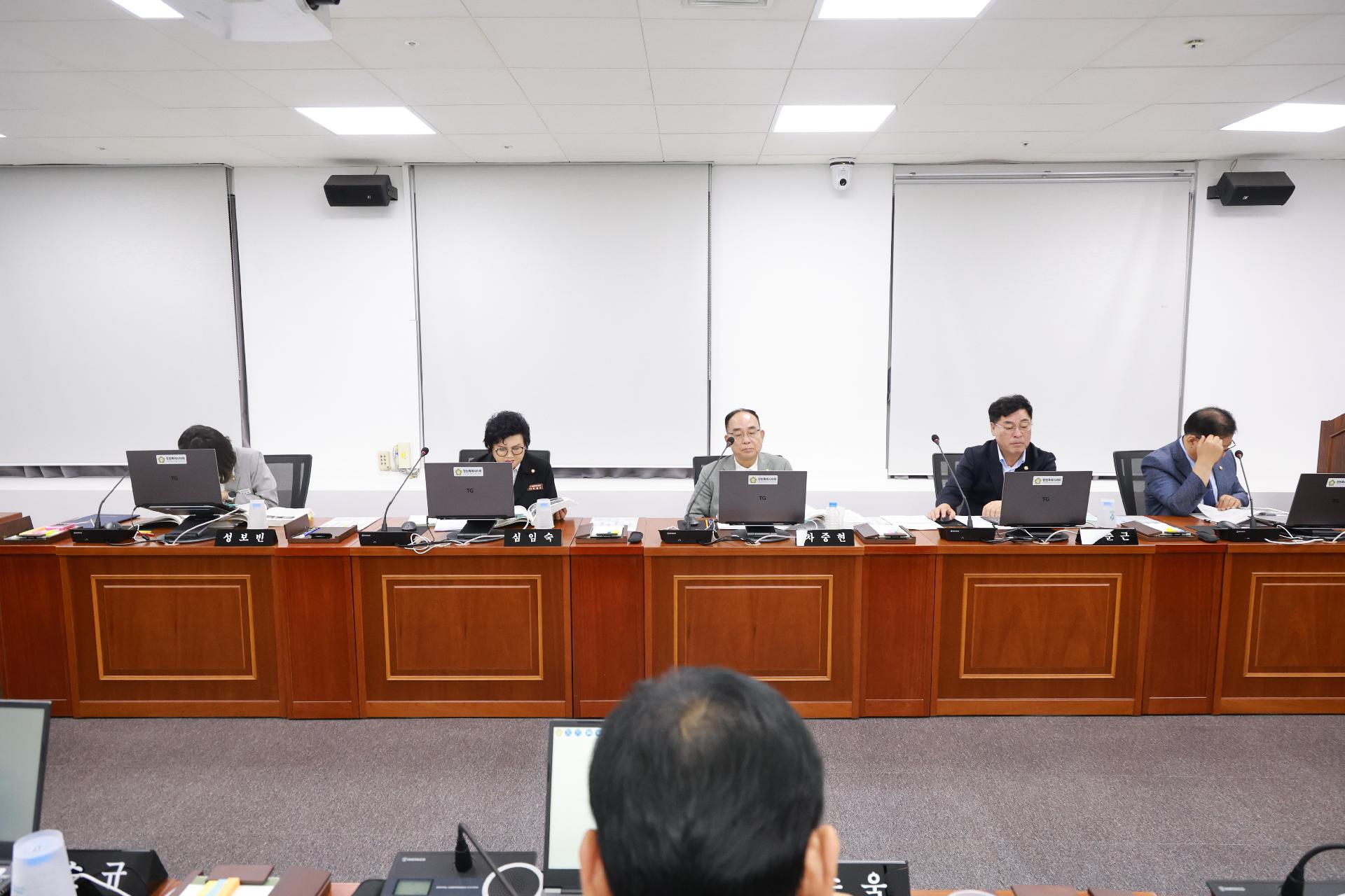 이미지제목 class=