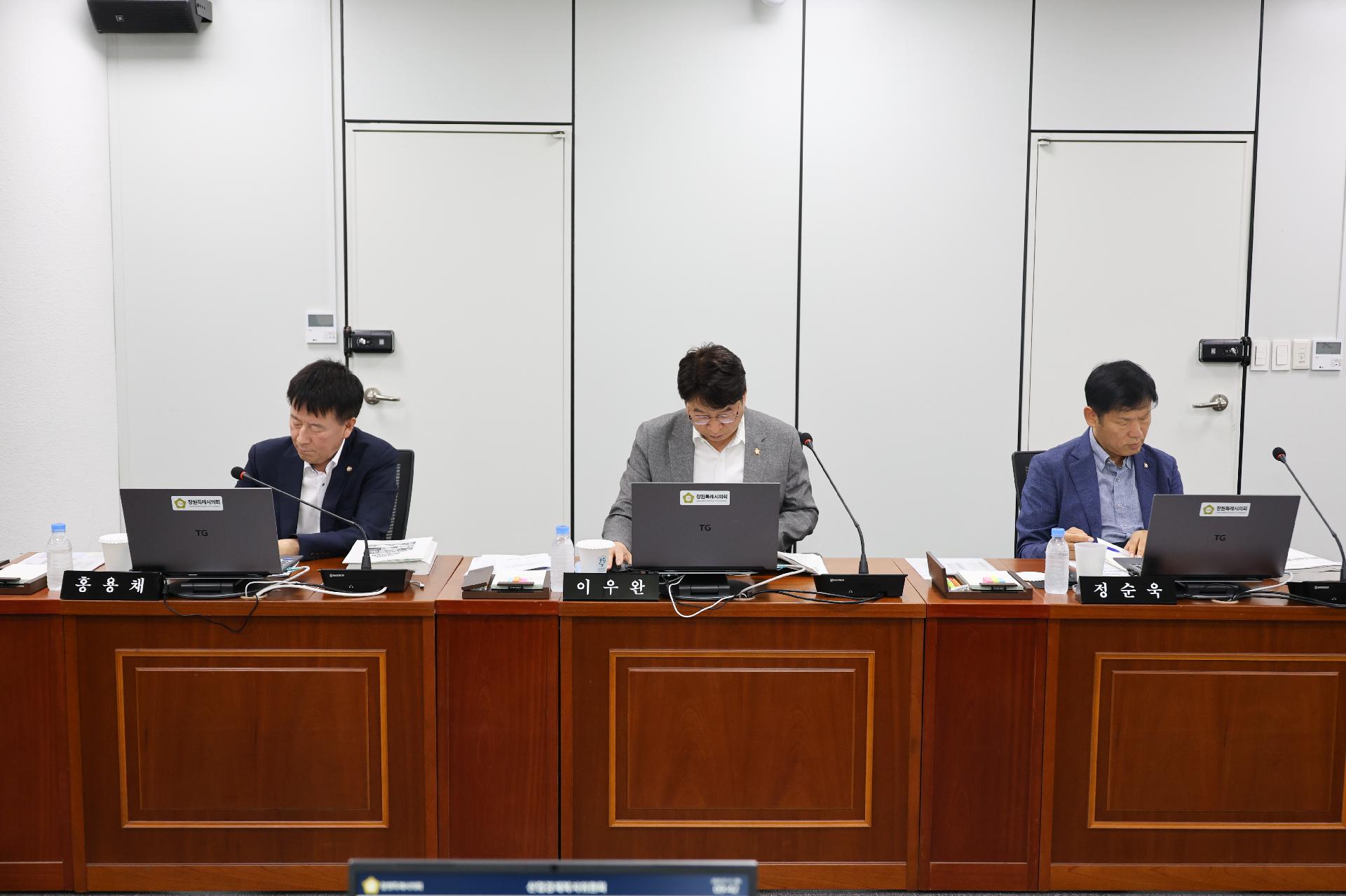 이미지제목 class=