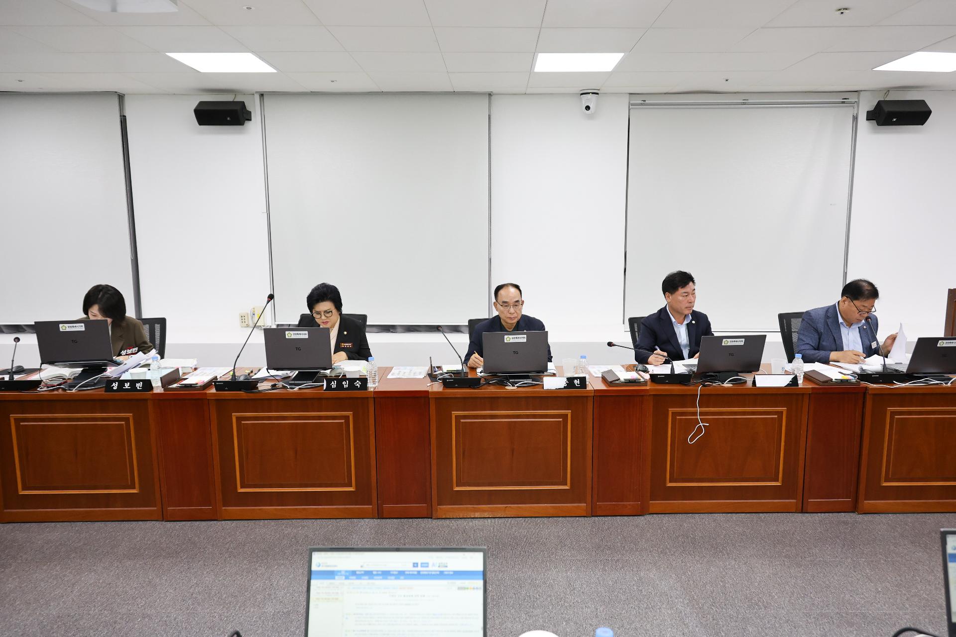이미지제목 class=