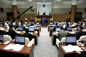 창원시의회 임시회 제2차 본회의 (1월12일)