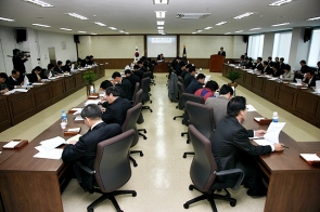 전의원 간담회 개최 (1월 11일)