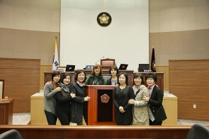 따듯한 손길 회원 창원시의회 방문(2011. 11. 1)