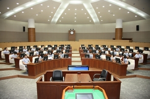 창원동중학교 간부학생 창원시의회 방문(2011.09.07)