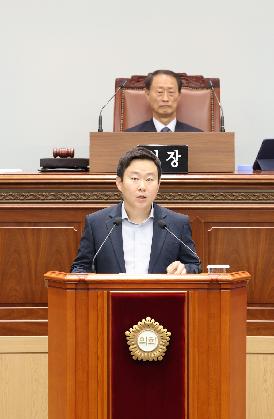 제137회 제2차본회의 시정질문