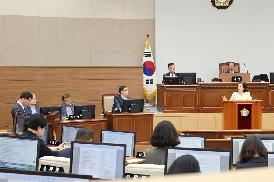제137회 제2차본회의 시정질문
