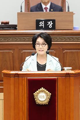 제137회 제3차 본회의 시정질문