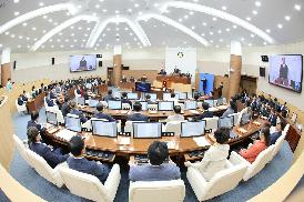 제138회 제1차 본회의