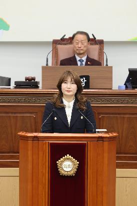 제140회 임시회 제2차 본회의 의원 발언 사진 모음