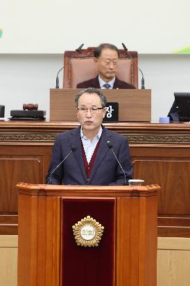제140회 임시회 제2차 본회의 의원 발언 사진 모음