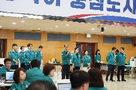 의장단 을지연습장 격려 방문
