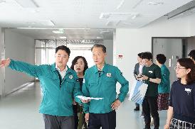 진해아트홀 및 도서관 현장 방문