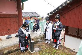 창원향교 추기석전