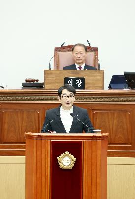 제148회 제4차 본회의 시정질문